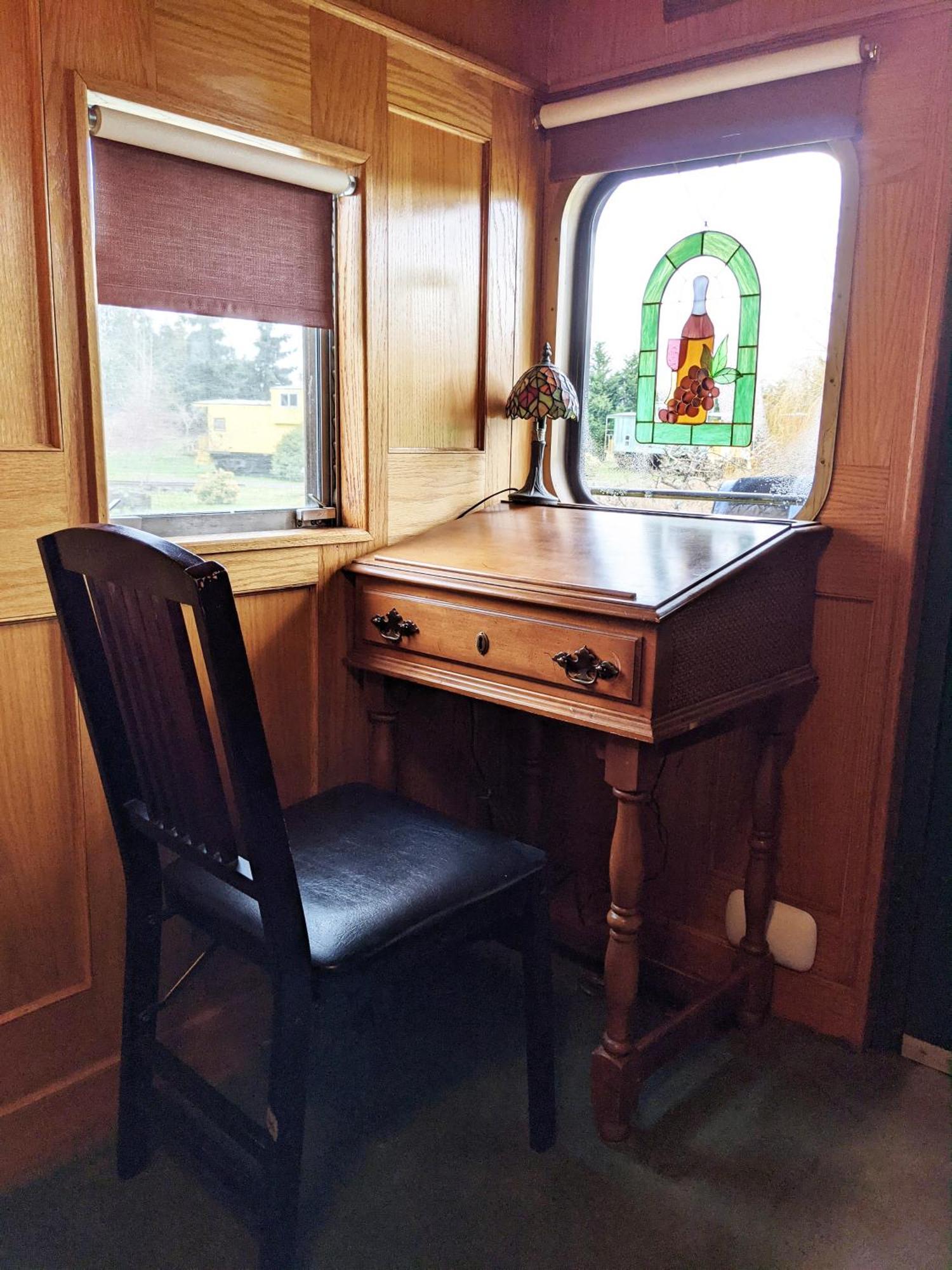 Olympic Railway Inn Sequim Bilik gambar
